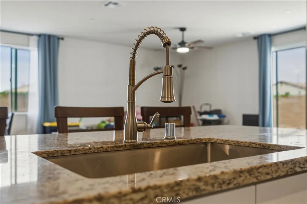 1726 Plume San Jacinto, CA 92583