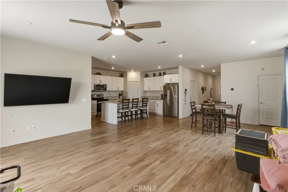 1726 Plume San Jacinto, CA 92583