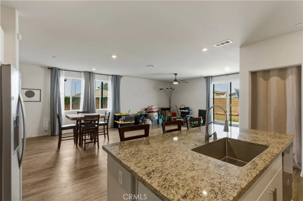 1726 Plume San Jacinto, CA 92583