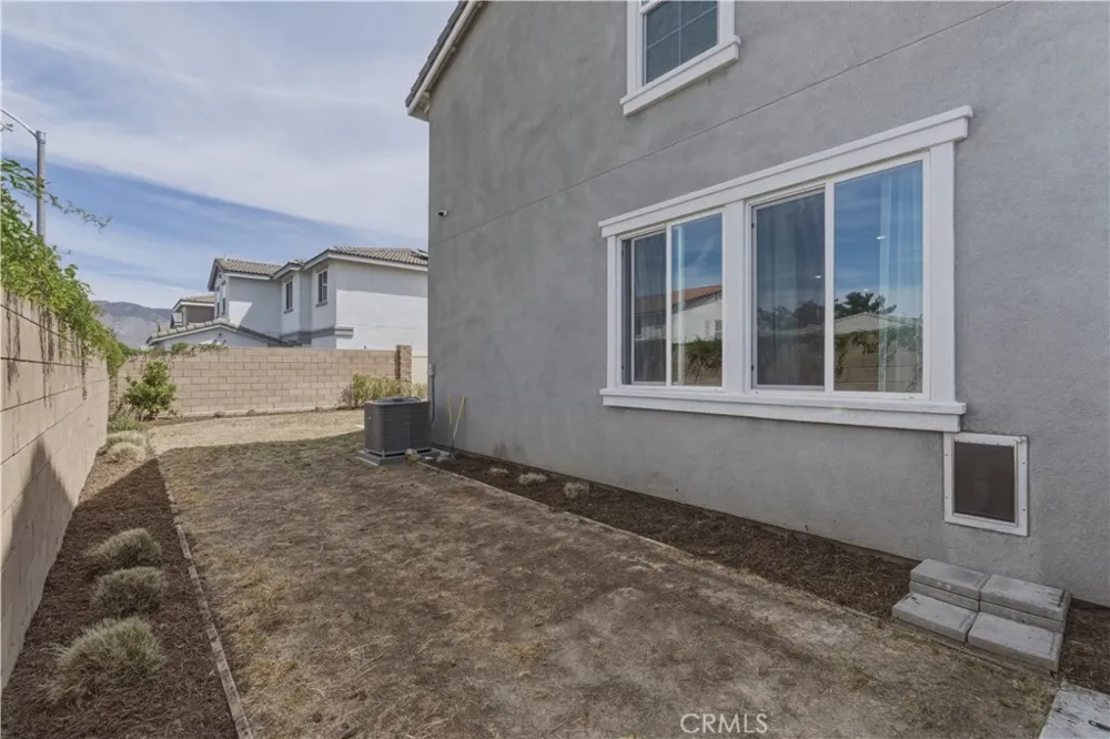 1726 Plume San Jacinto, CA 92583