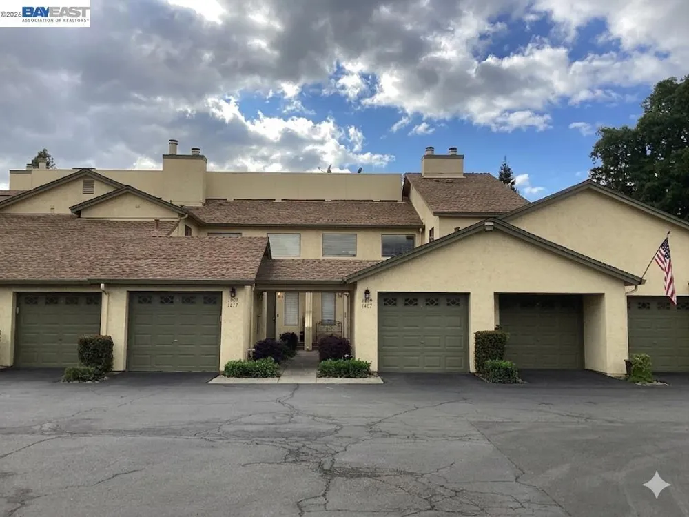 1609 W Swain Rd Stockton, CA 95207