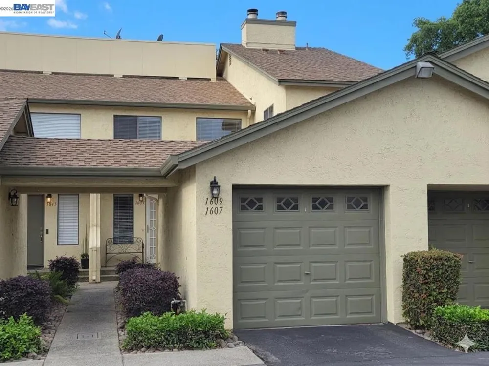 1609 W Swain Rd Stockton, CA 95207