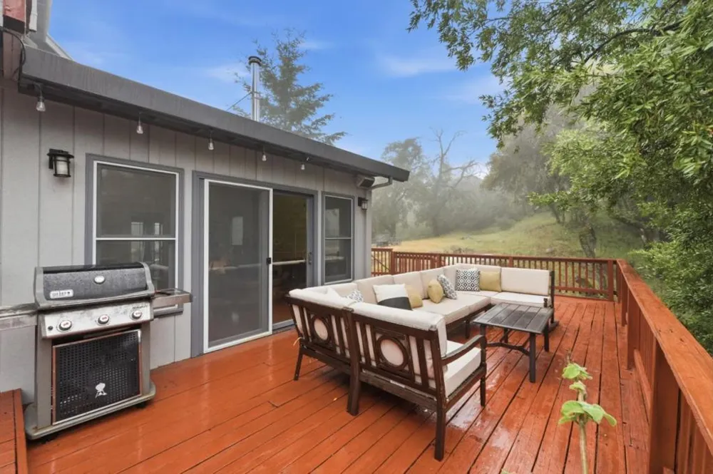 18453 Las Cumbres Road Los Gatos, CA 95033