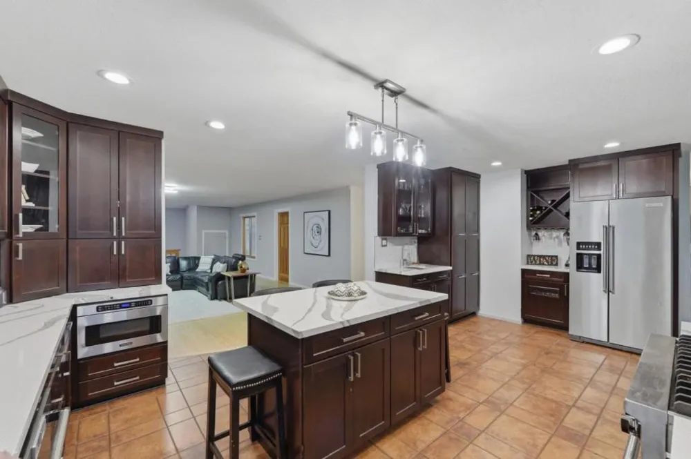 18453 Las Cumbres Road Los Gatos, CA 95033