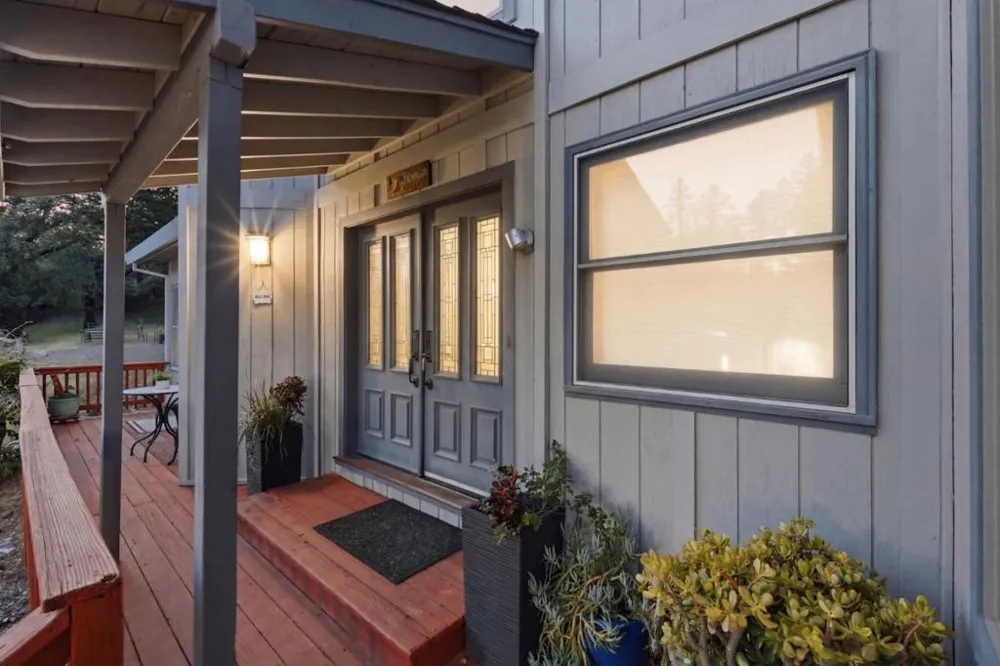 18453 Las Cumbres Road Los Gatos, CA 95033