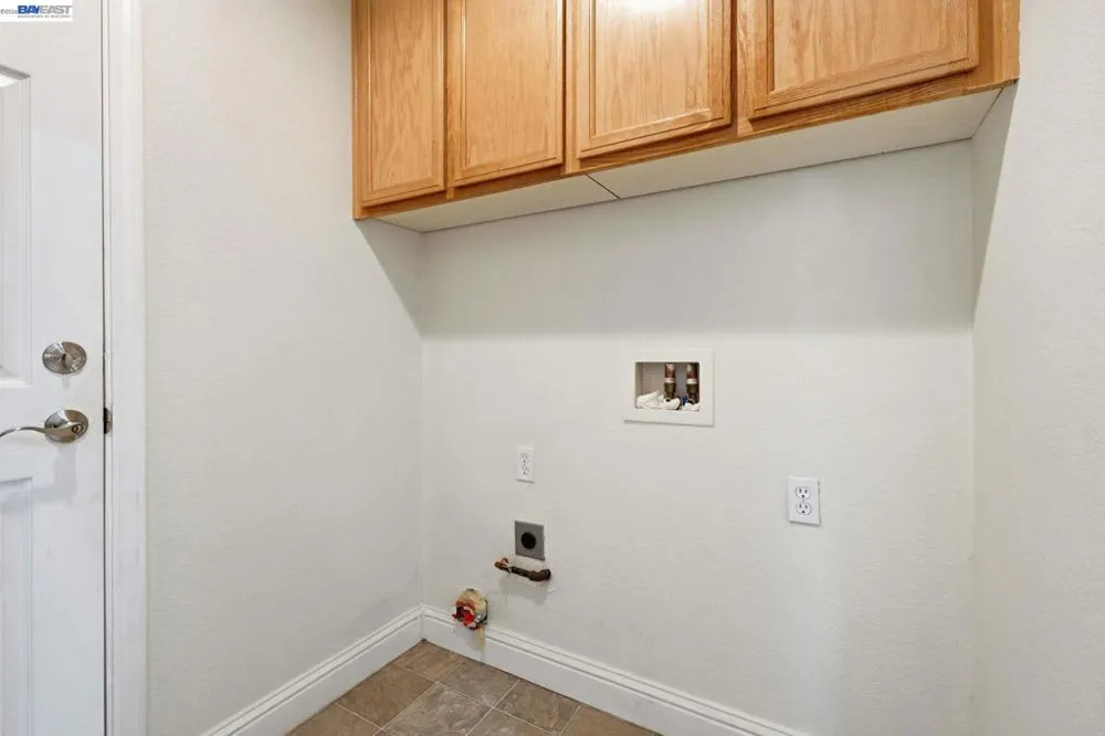 1339 Cherry Blossom Tracy, CA 95377