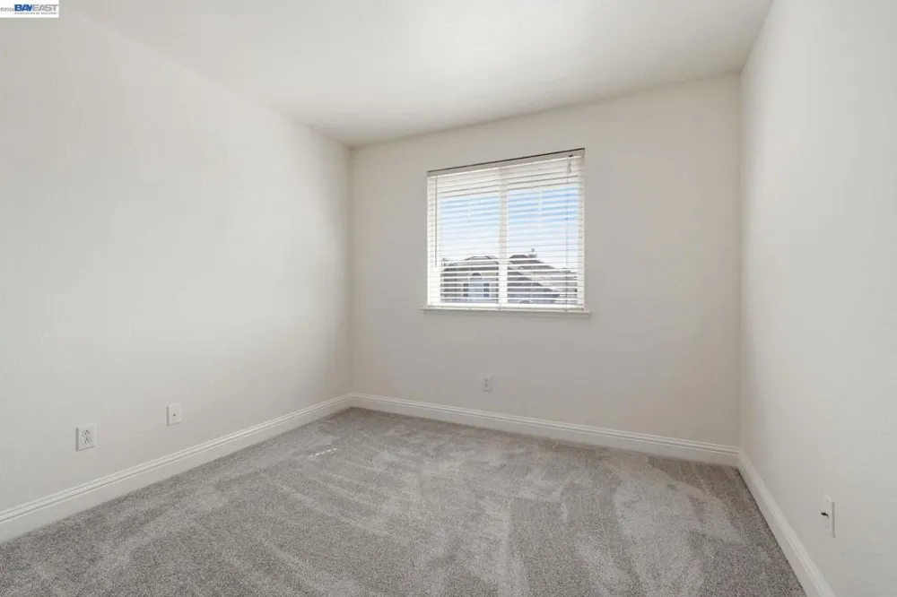 1339 Cherry Blossom Tracy, CA 95377