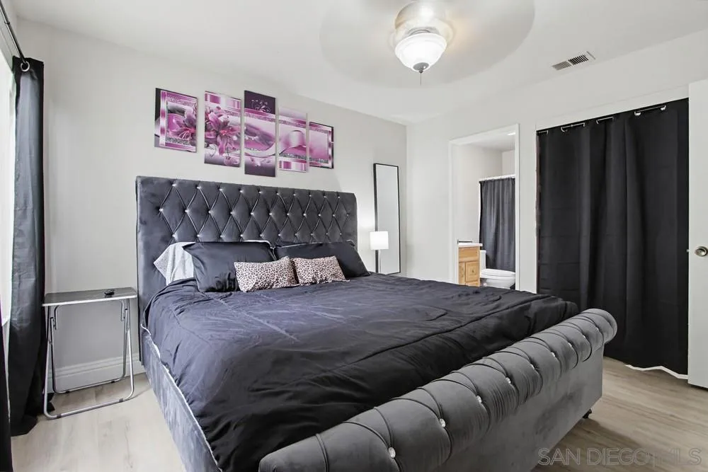 9418 Twin Trails Dr #102 San Diego, CA 92129