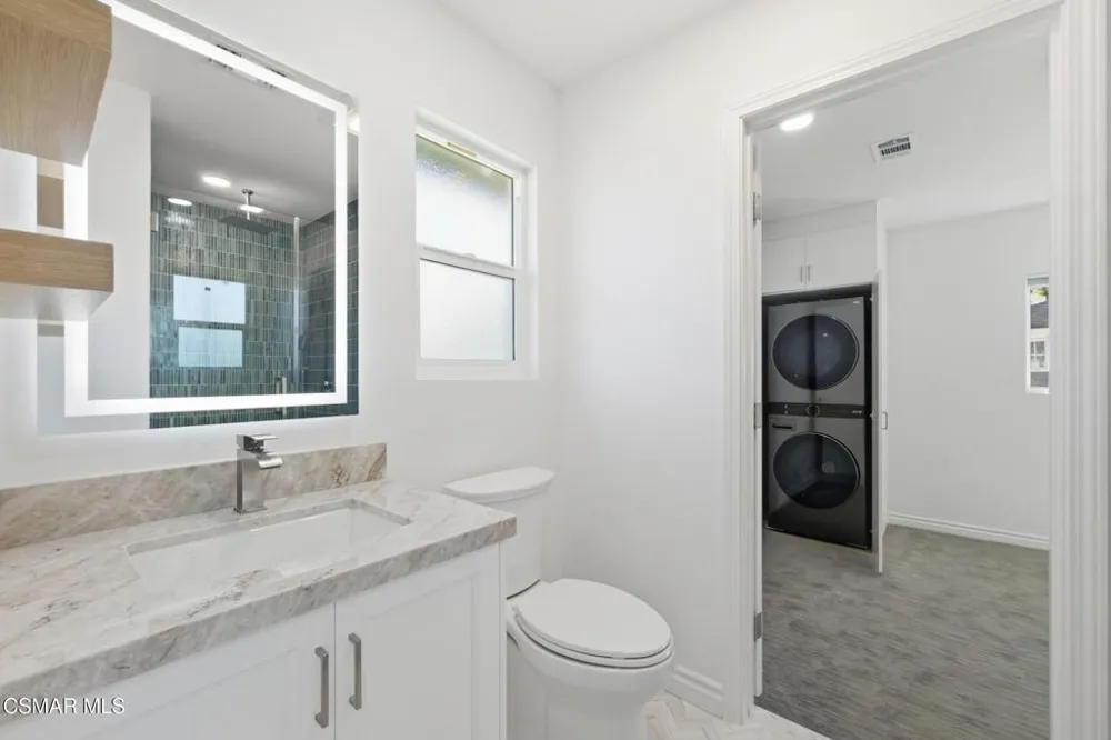 102 W Alta Port Hueneme, CA 93041