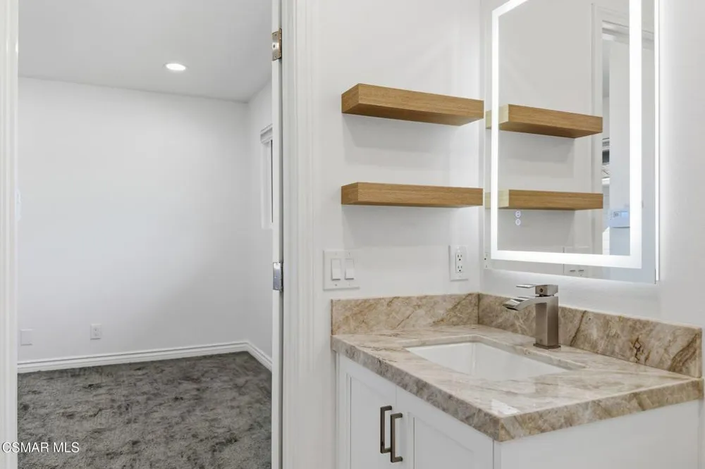 102 W Alta Port Hueneme, CA 93041