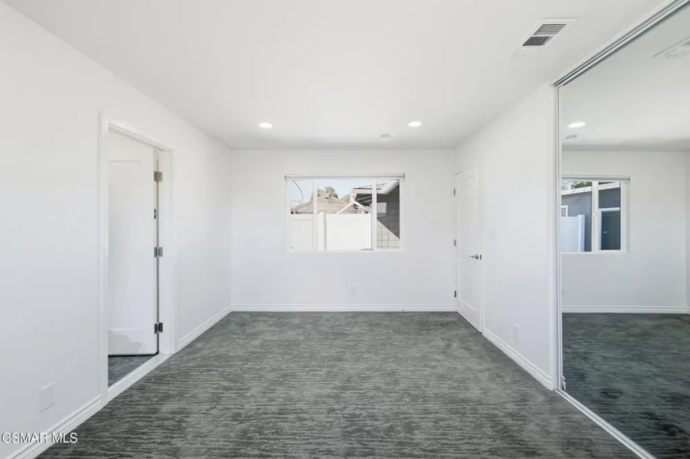102 W Alta Port Hueneme, CA 93041