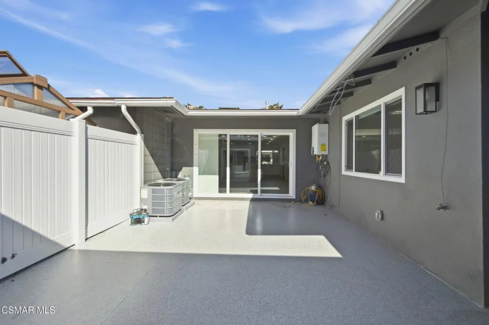 102 W Alta Port Hueneme, CA 93041