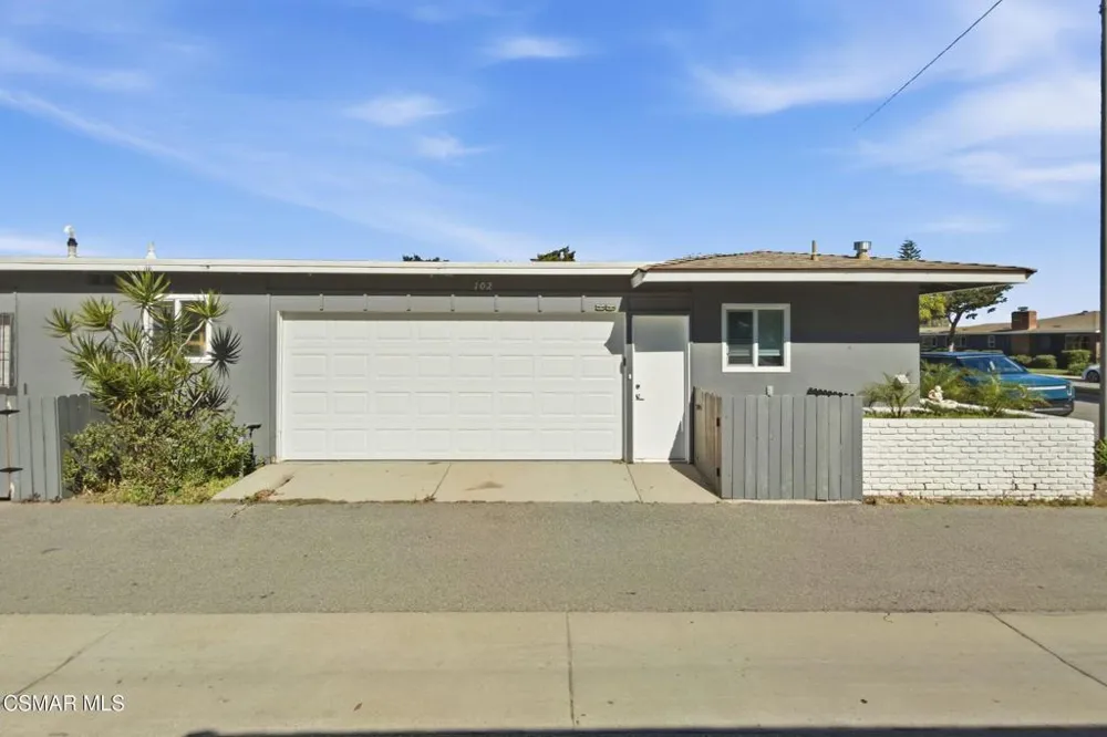 102 W Alta Port Hueneme, CA 93041