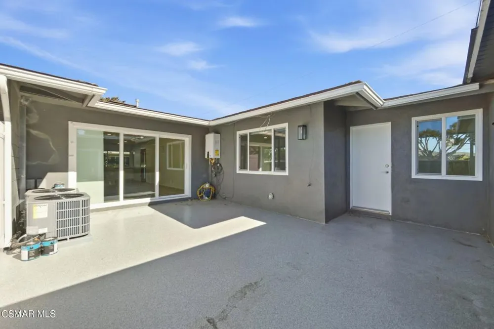 102 W Alta Port Hueneme, CA 93041