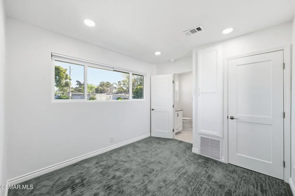 102 W Alta Port Hueneme, CA 93041