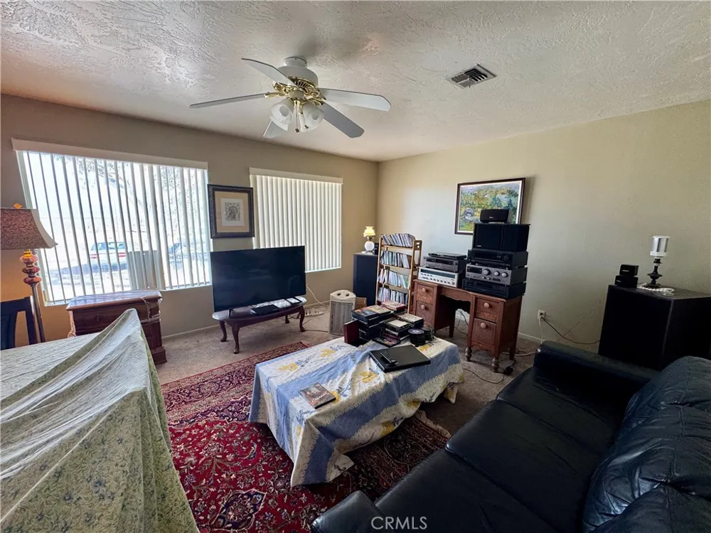 99 Zoe Lane Needles, CA 92363
