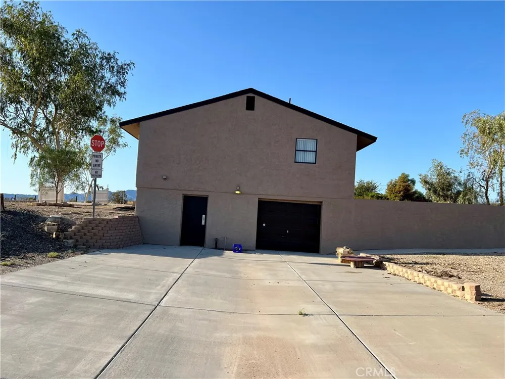 99 Zoe Lane Needles, CA 92363