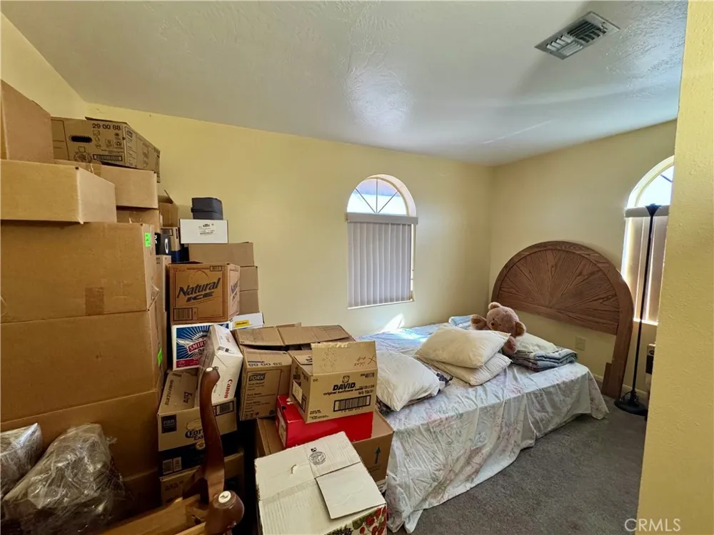 99 Zoe Lane Needles, CA 92363