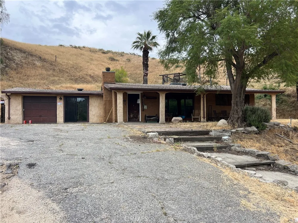 7530 Reche Canyon Colton, CA 92324