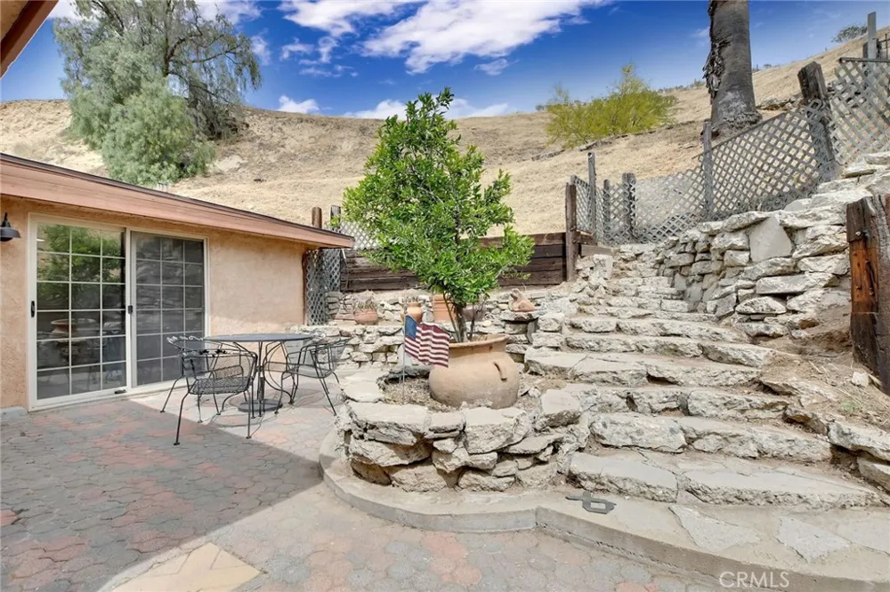 7530 Reche Canyon Colton, CA 92324