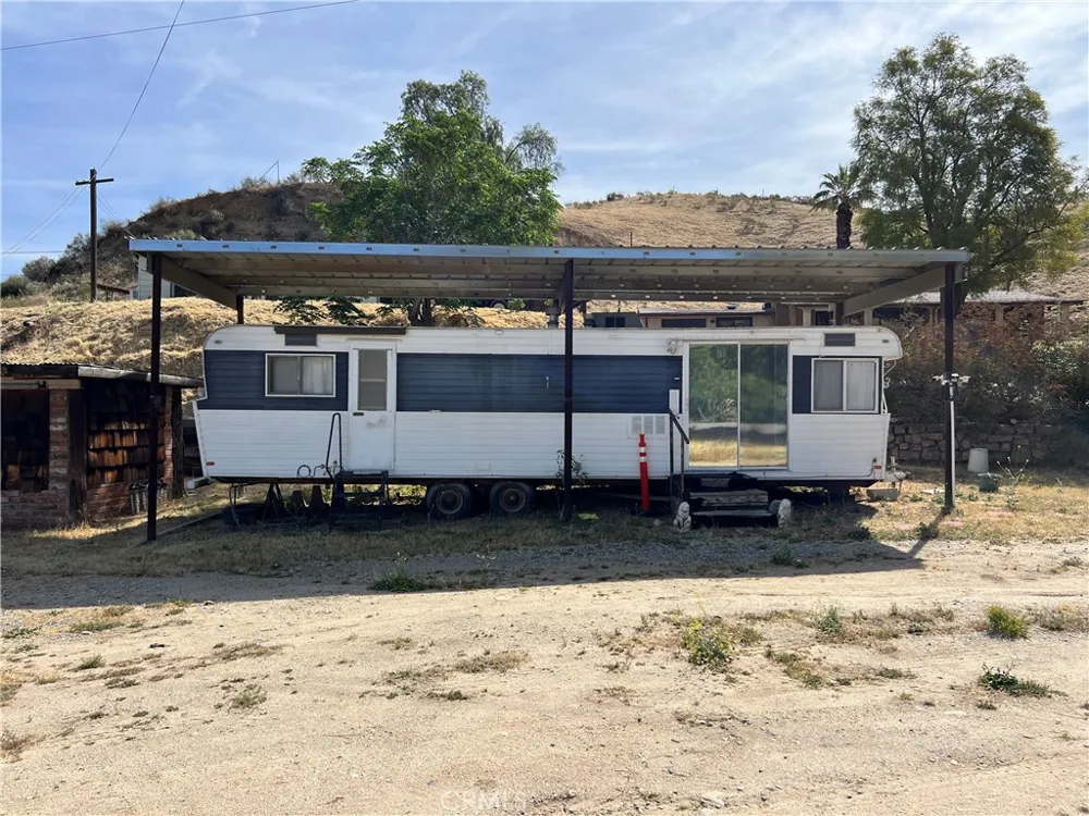 7530 Reche Canyon Colton, CA 92324