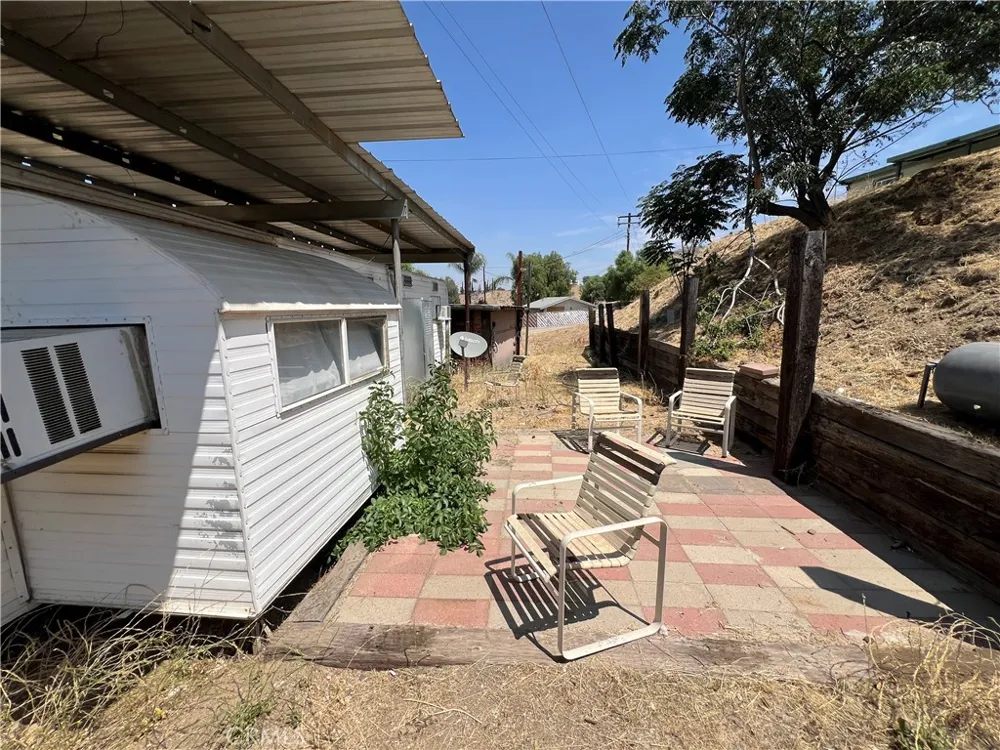 7530 Reche Canyon Colton, CA 92324