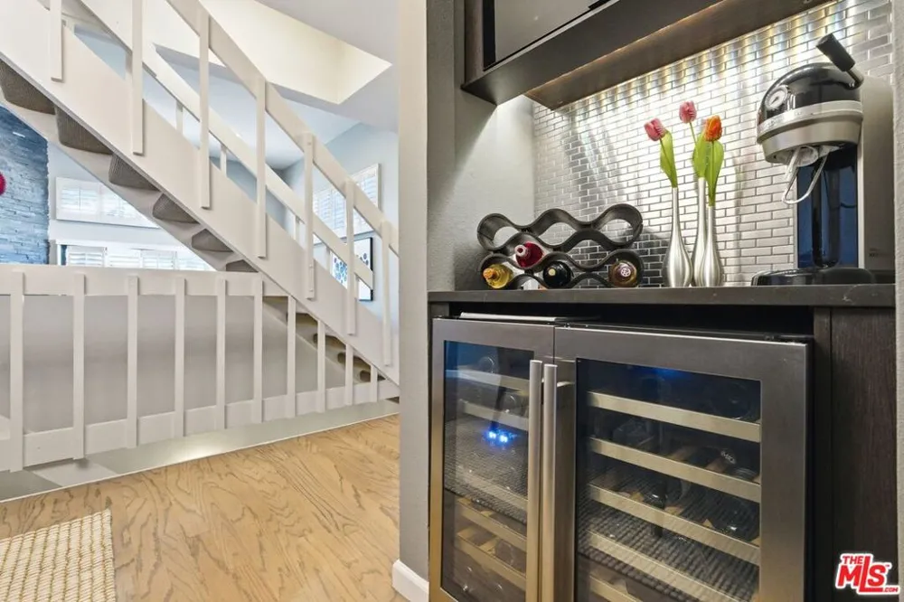 1013 16th Street #101 Santa Monica, CA 90403