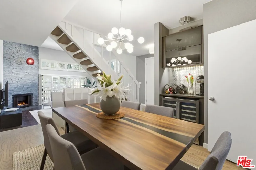 1013 16th Street #101 Santa Monica, CA 90403