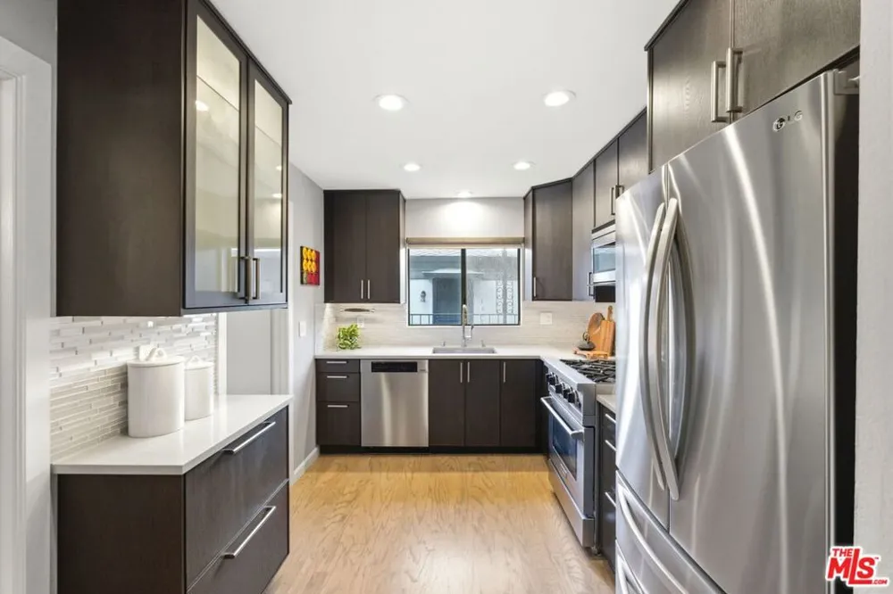 1013 16th Street #101 Santa Monica, CA 90403