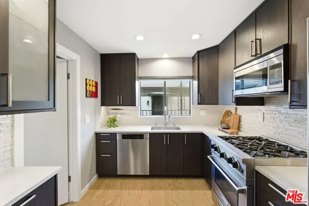 1013 16th Street #101 Santa Monica, CA 90403