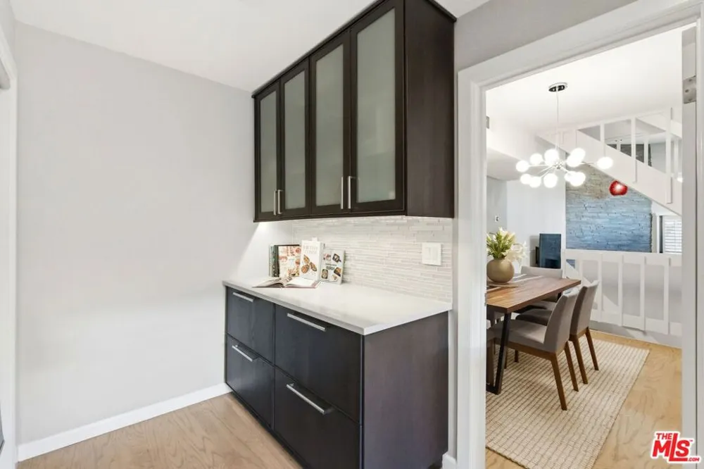1013 16th Street #101 Santa Monica, CA 90403