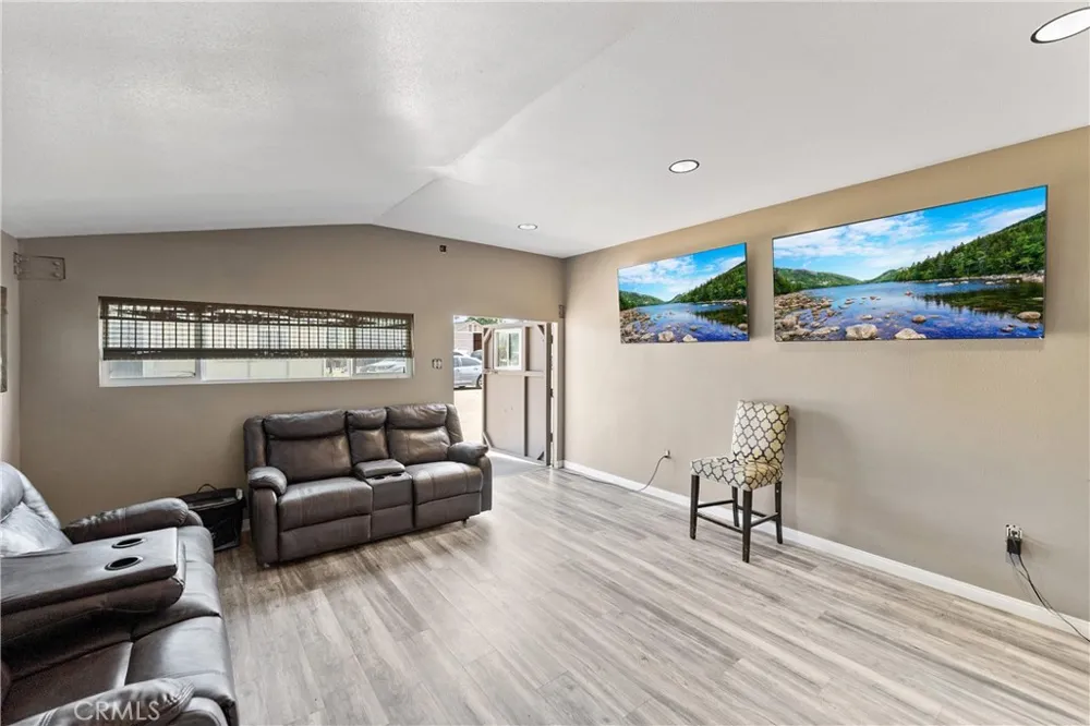 4072 Corona Avenue Norco, CA 92860