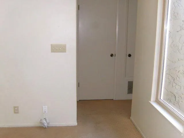 1253 Los Olivos Drive #5 Salinas, CA 93901