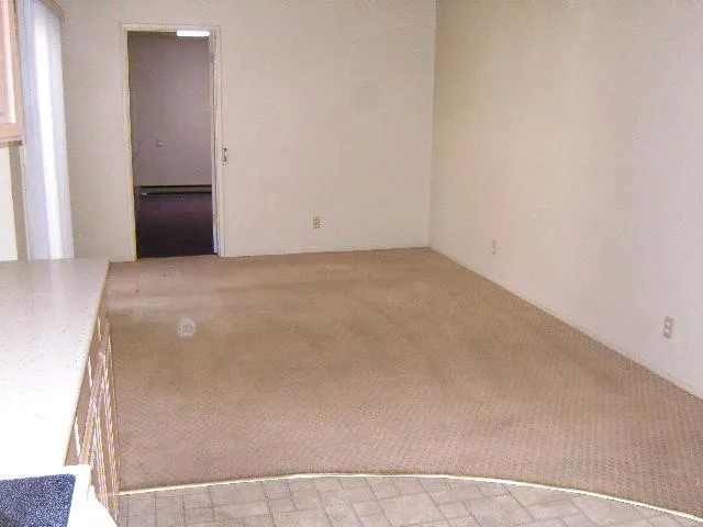 1253 Los Olivos Drive #5 Salinas, CA 93901