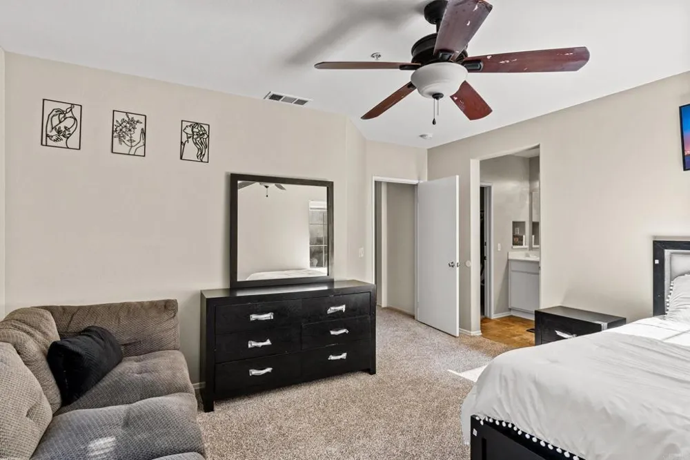 39891 Millbrook Way #C Murrieta, CA 92563