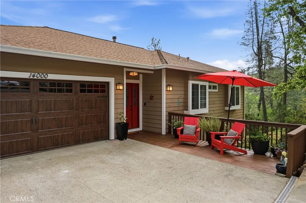 14000 Nelson Lane Cobb, CA 95426