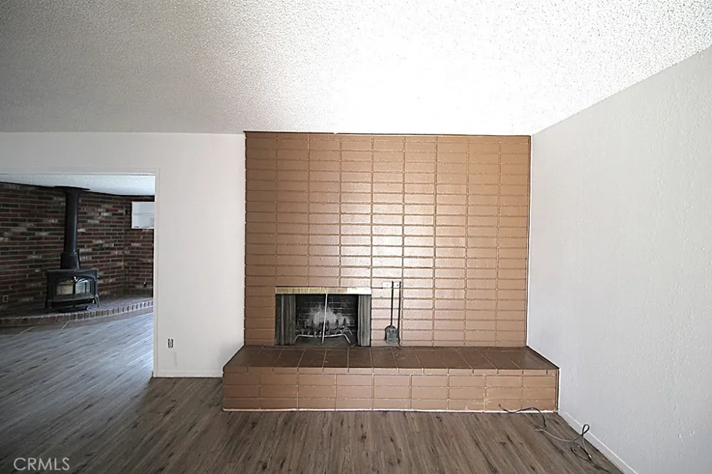 1105 Bigger Barstow, CA 92311