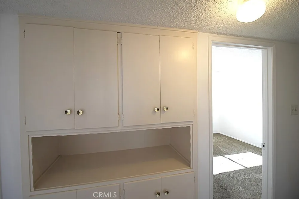 1105 Bigger Barstow, CA 92311
