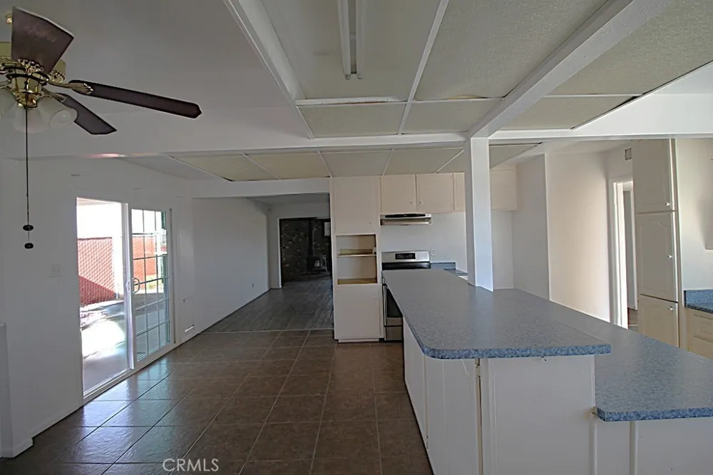 1105 Bigger Barstow, CA 92311