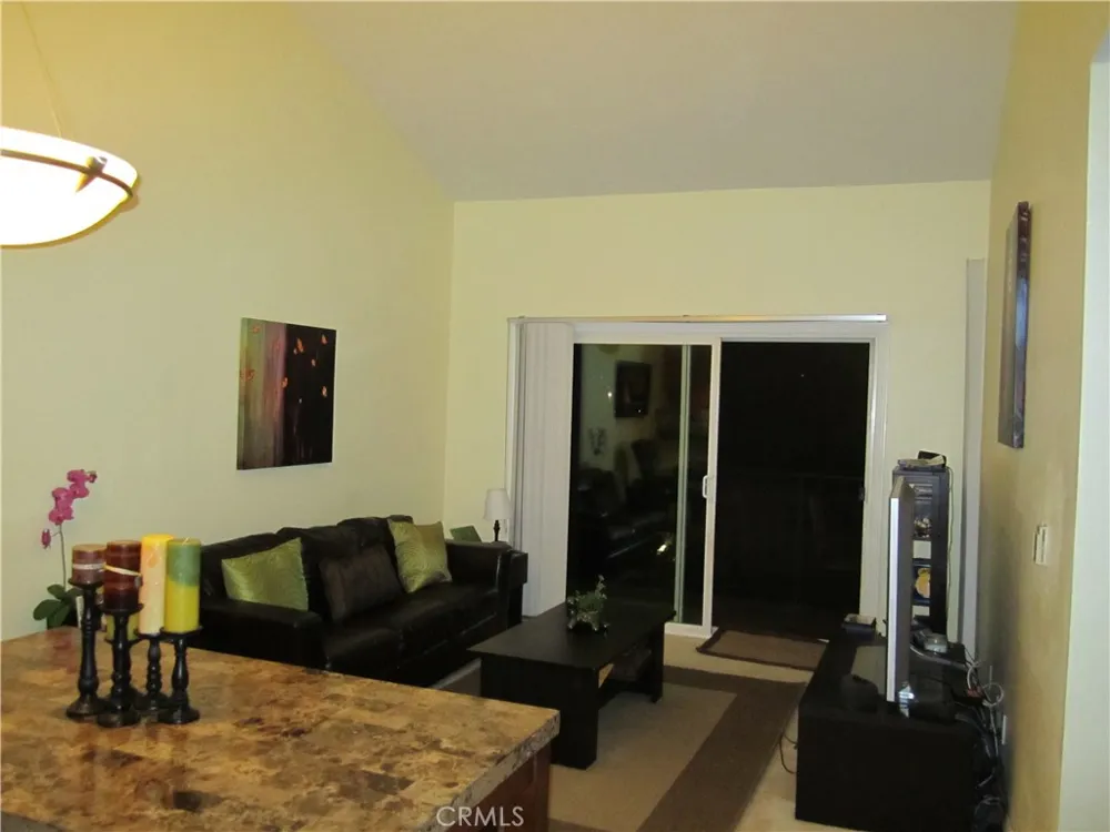 1414 Coronado #302 Long Beach, CA 90804