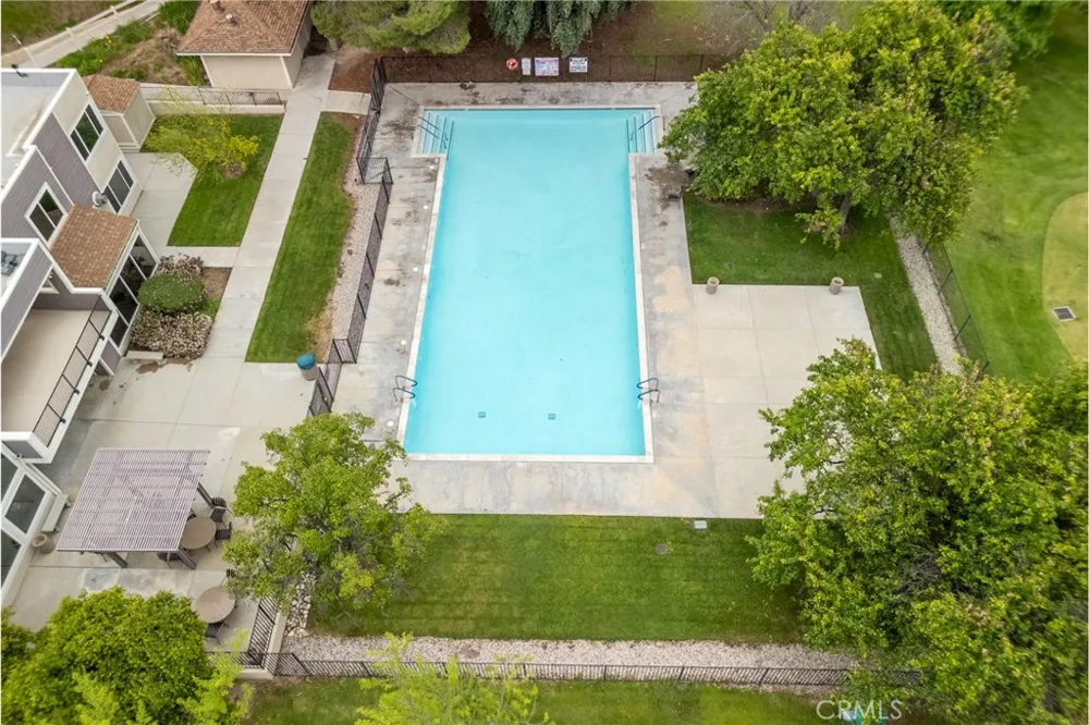 20038 Avenue Of The Oaks Newhall, CA 91321