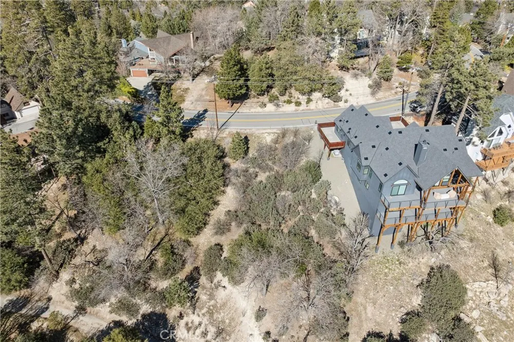 Matterhorn Lake Arrowhead, CA 92352