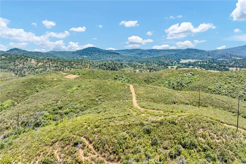 10525 Wagner Lower Lake, CA 95457