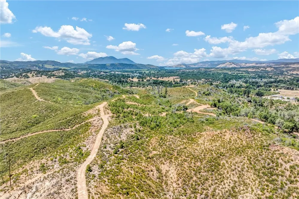 10525 Wagner Lower Lake, CA 95457