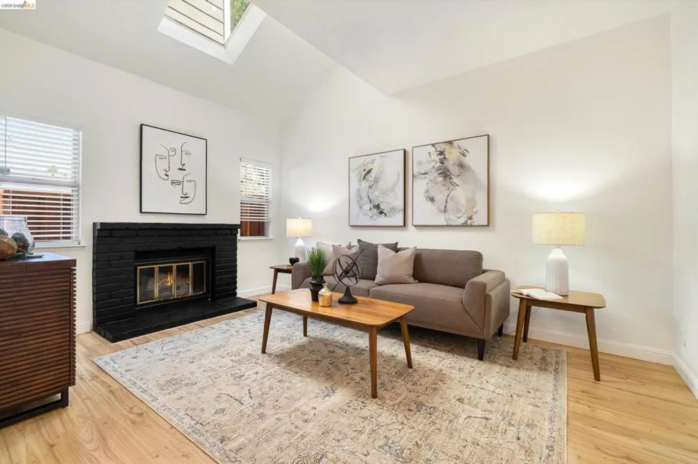 226 Birch Creek Dr Pleasanton, CA 94566