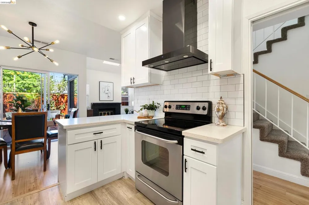 226 Birch Creek Dr Pleasanton, CA 94566