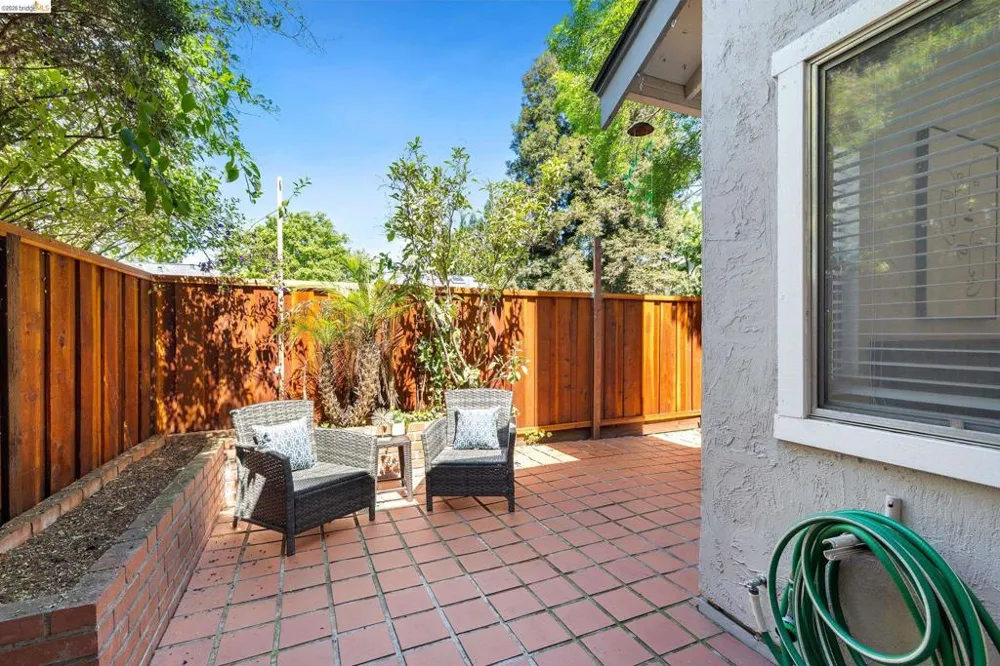 226 Birch Creek Dr Pleasanton, CA 94566