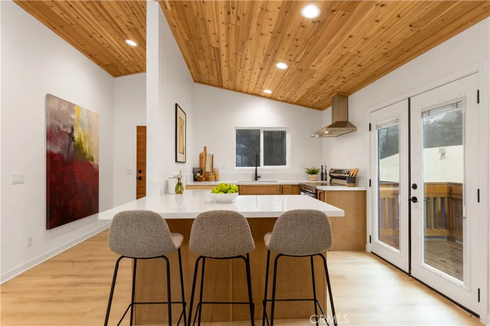 53045 Rockmere Drive Idyllwild, CA 92549
