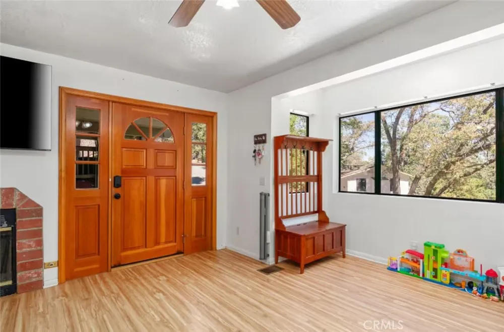 26249 Alpine Twin Peaks, CA 92391
