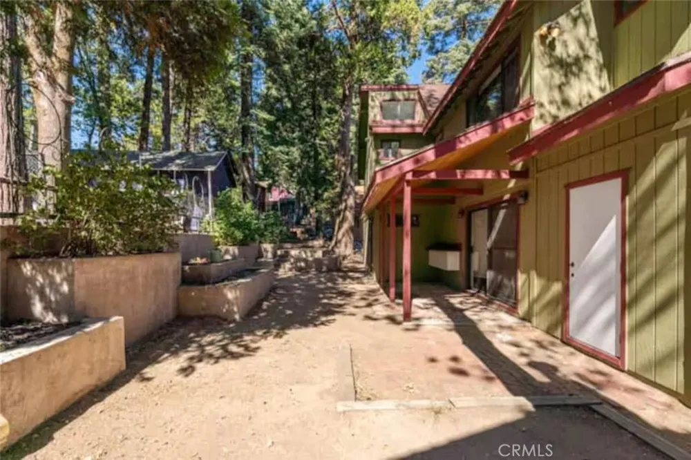 26249 Alpine Twin Peaks, CA 92391